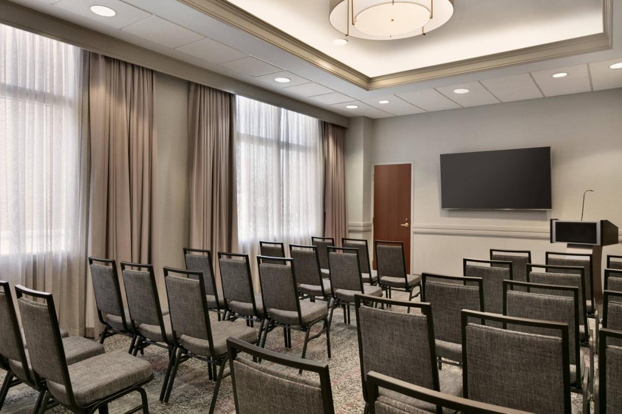 Courtyard By Marriott Tysons Mclean Ξενοδοχείο Tysons Corner Εξωτερικό φωτογραφία