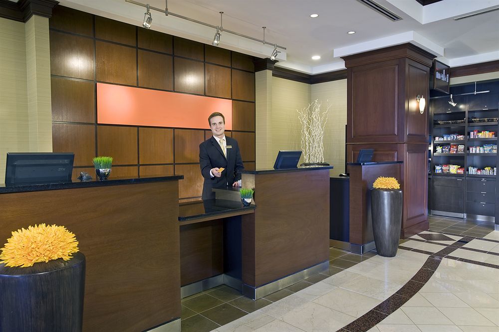 Courtyard By Marriott Tysons Mclean Ξενοδοχείο Tysons Corner Εξωτερικό φωτογραφία