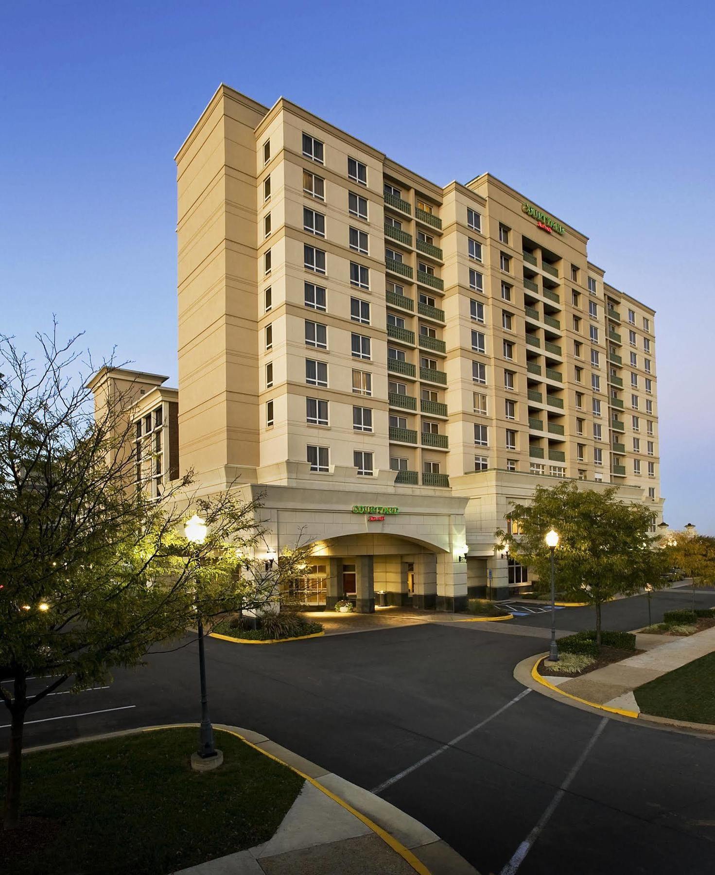 Courtyard By Marriott Tysons Mclean Ξενοδοχείο Tysons Corner Εξωτερικό φωτογραφία