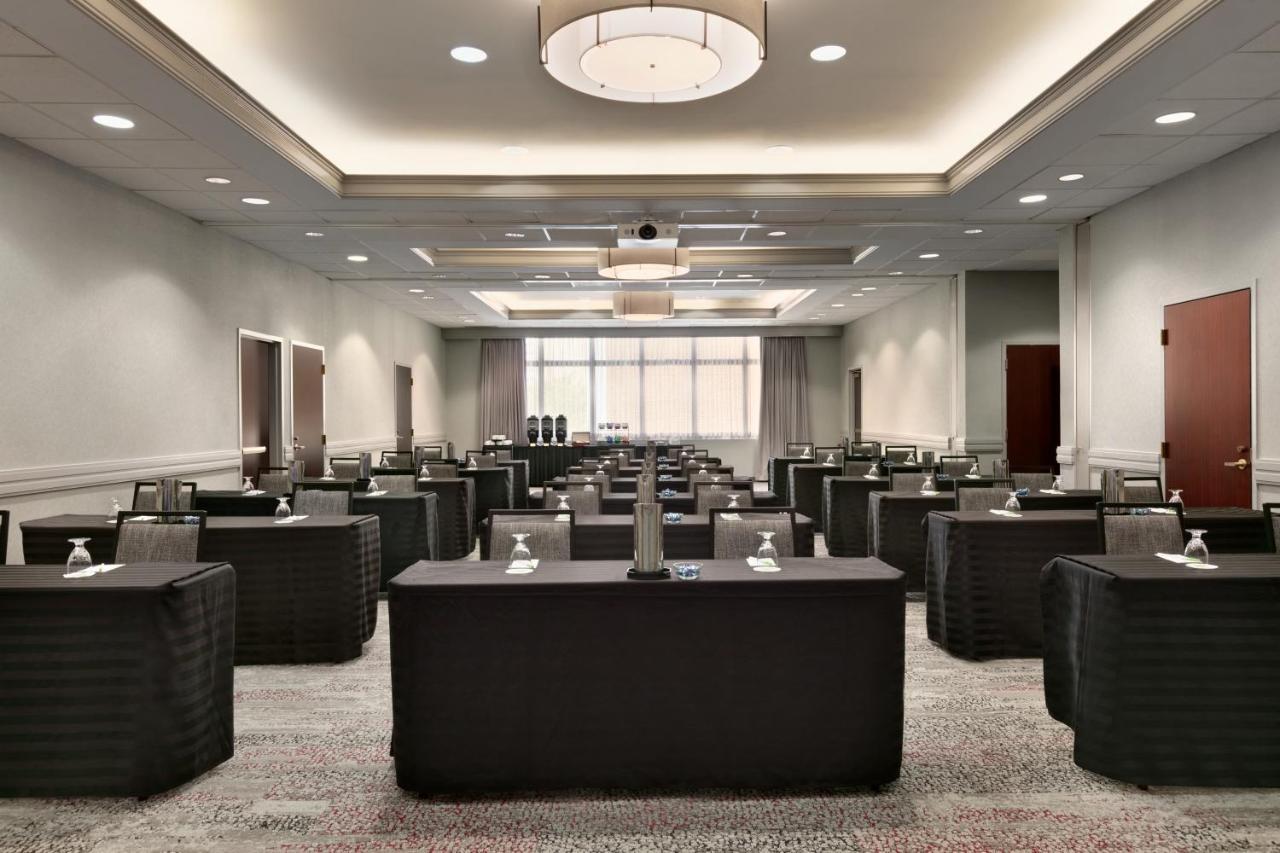 Courtyard By Marriott Tysons Mclean Ξενοδοχείο Tysons Corner Εξωτερικό φωτογραφία